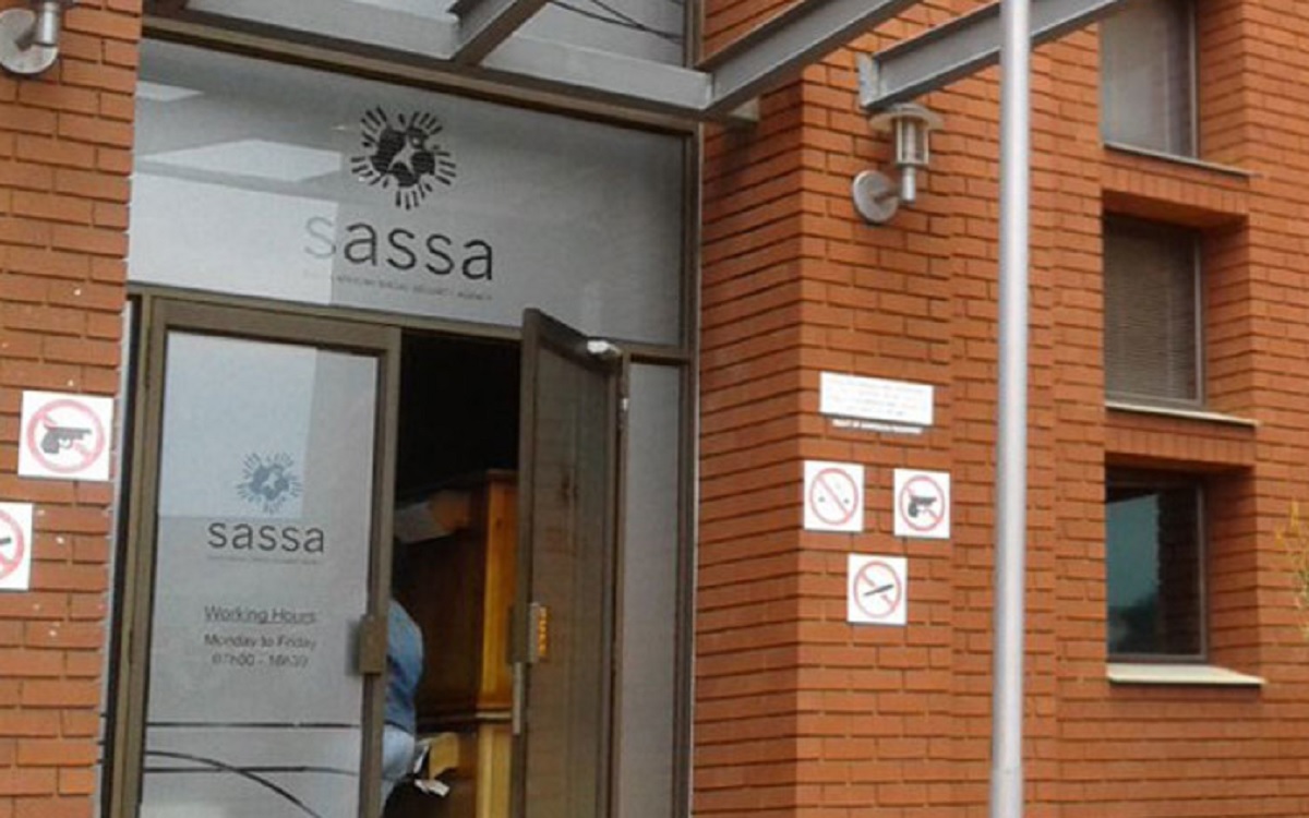How to Reconfirm Your SASSA R350 Grant Application