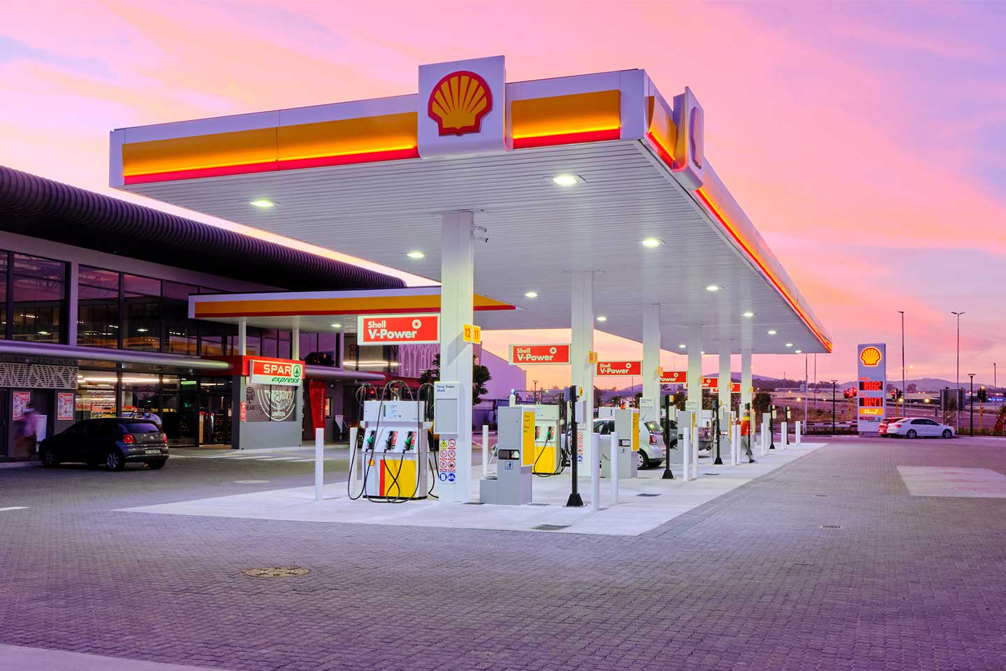 Shell Garage